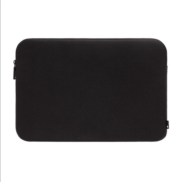 Incase laptop/tablet sleeve - Picture 8 of 8